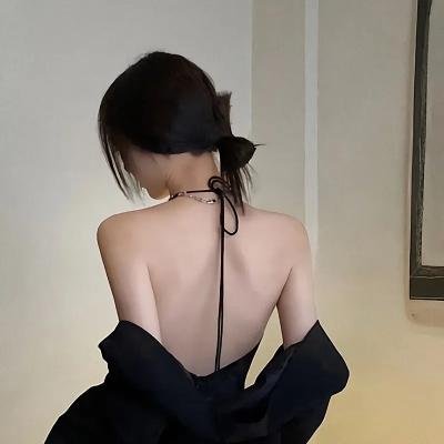 鲨鱼湖泊